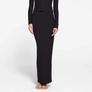 NWT SKIMS soft lounge Maxi Skirt